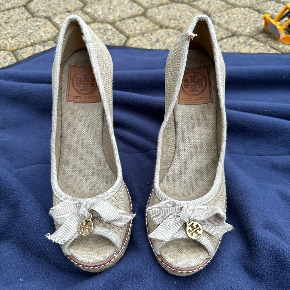 Tory Burch Women's Beige Peep Toe Wedges